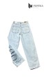 spodnie jeansowe z przetarciami i dziurami tył